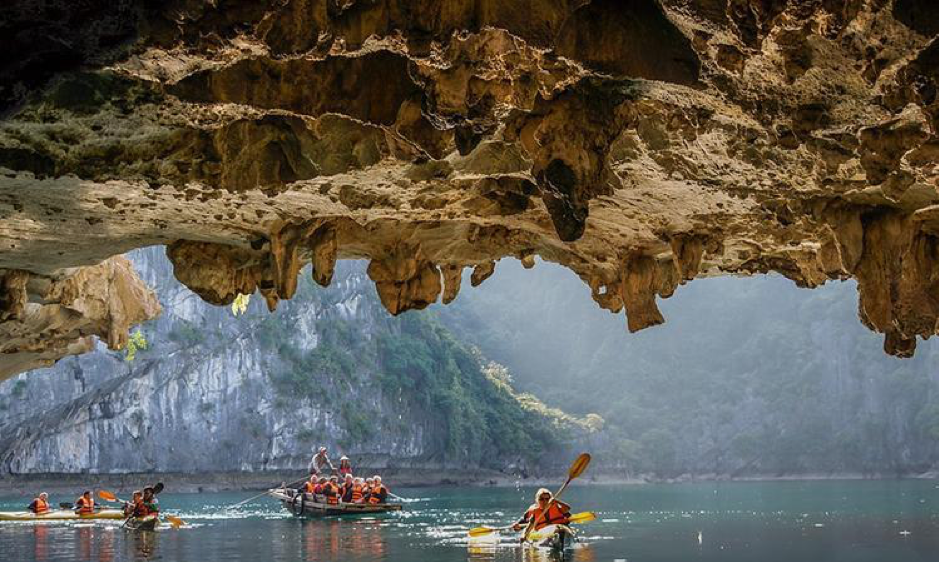 2D1N Tour I Visit Hoa Lu - Trang An - Mua Cave in Ninh Binh and Explore Halong Bay with Heritage Cruise I Vietnam